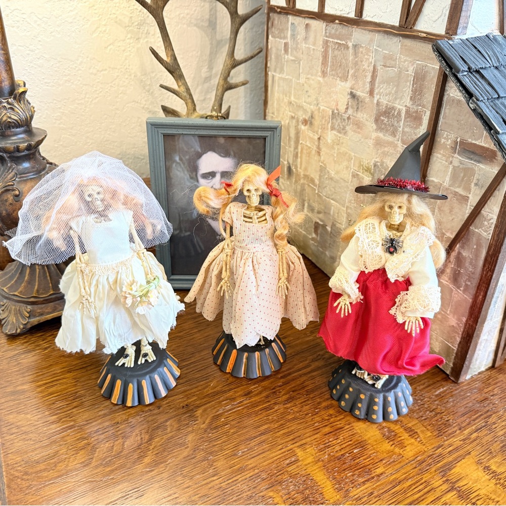 ❌SOLD❌OOAK Vintage Dressed Skeletons Made by Me! - Picture 10 of 17